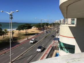 TOP DA PRAIA - 2qts, ar cond, WIFI, cozinha, garagem , completo